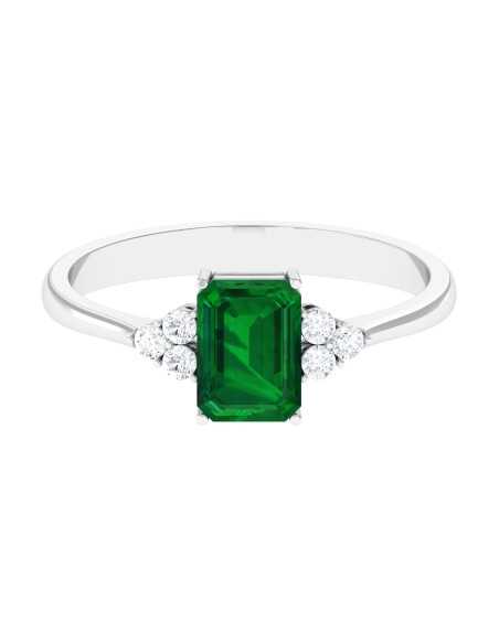 Elegant Silver Ring With Diamond Trio